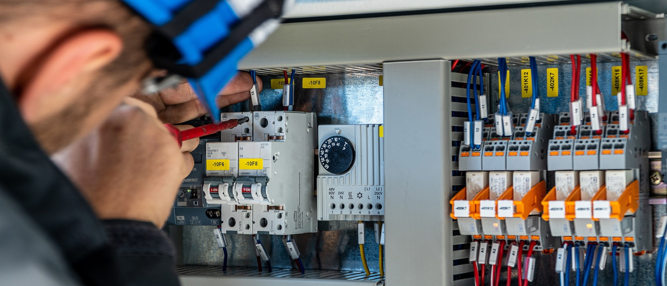 Bouwvakker aan het werk